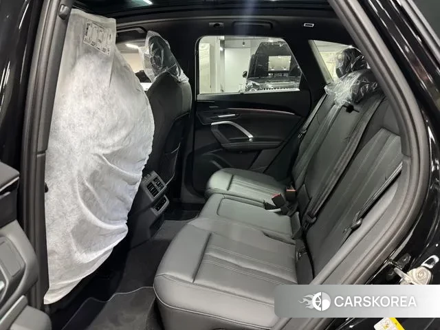 Audi Q5 (80A) 2025 Черный из Кореи, фото 2