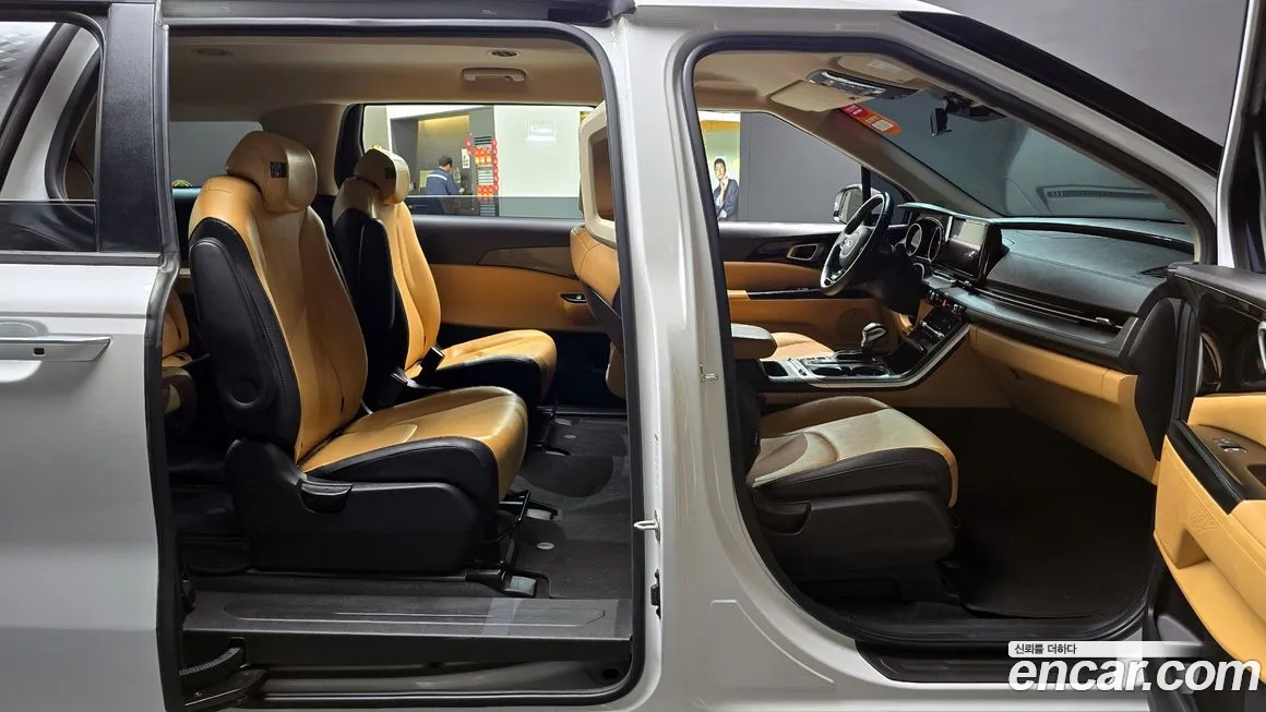 Kia Carnival 4th generation 2020 Белый из Кореи, фото 2