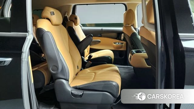 Kia Carnival 4th generation 2022 Черный из Кореи, фото 2