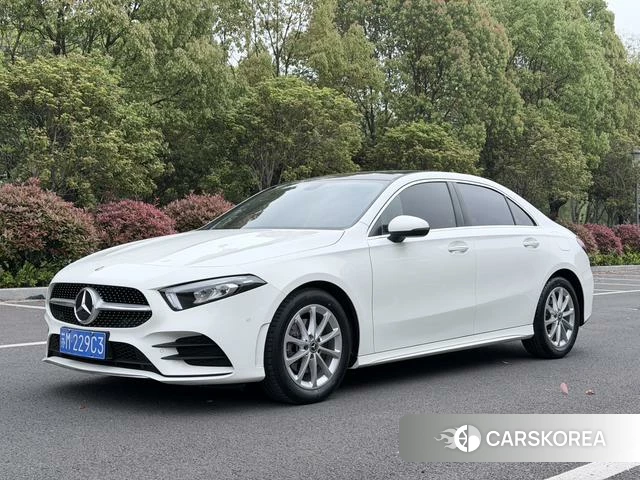 Mercedes-Benz Class A 2021 Белый из Китая, фото 2