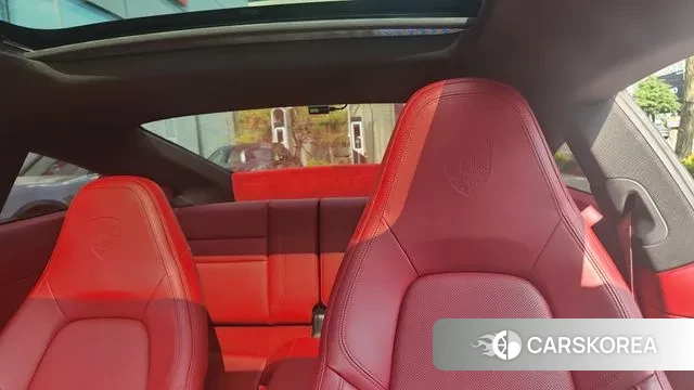 Porsche 911(992) 2022 Белый из Кореи, фото 2