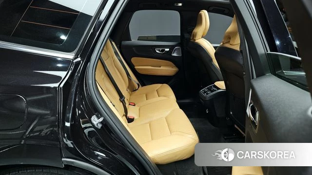 Volvo XC60 second Generation 2019 Черный из Кореи, фото 2