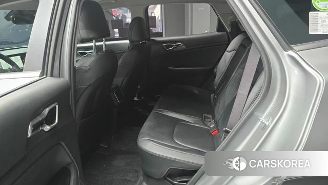 Kia Sportage 5th Generation Hybrid 2022 Серебристо-серый из Кореи, фото 2