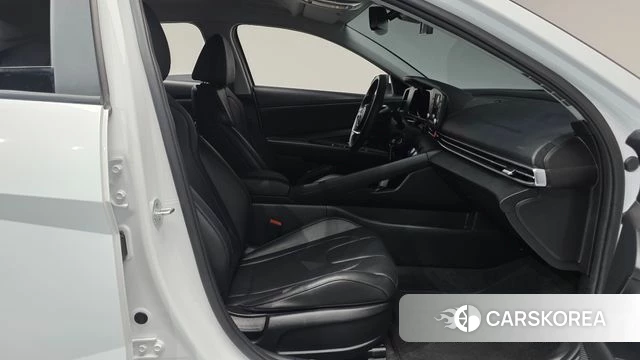 Hyundai Avante (CN7) 2022 Белый из Кореи, фото 2