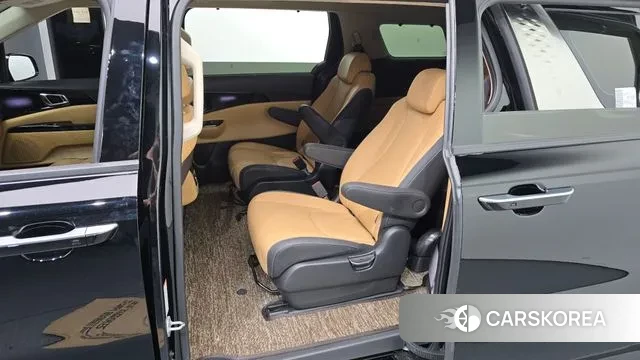 Kia Carnival 4th generation 2022 Черный из Кореи, фото 2