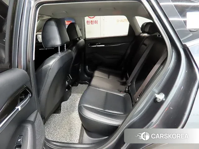 Kia Seltos 2021 Серый из Кореи, фото 2