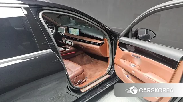 Genesis G90 (RS4) 2022 Черный из Кореи, фото 2