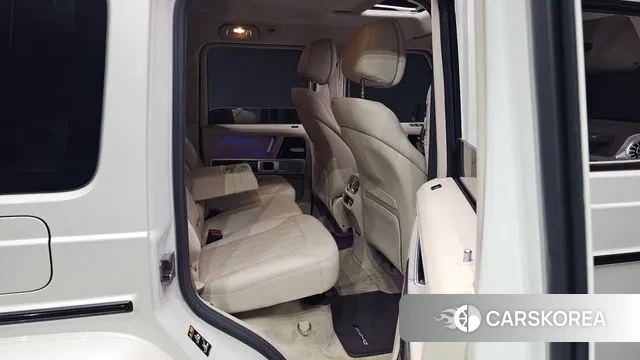 Mercedes-Benz G-Class W463b 2020 Белый из Кореи, фото 2