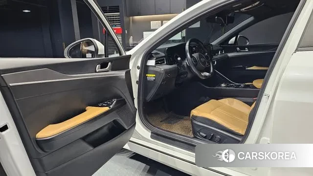 Kia K5 3rd generation 2020 Белый из Кореи, фото 2