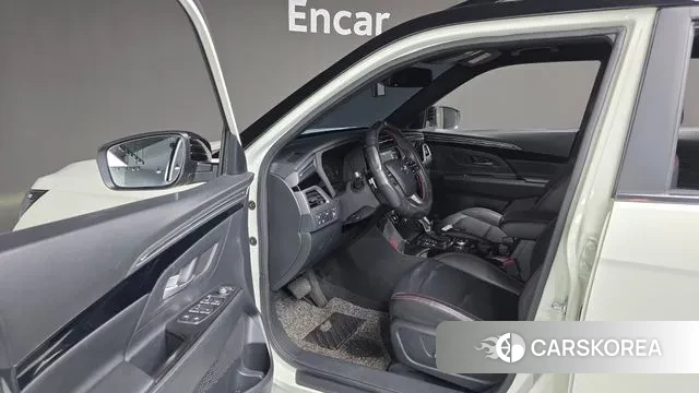 Ssangyong Beautiful Korando 2021 Белый из Кореи, фото 2