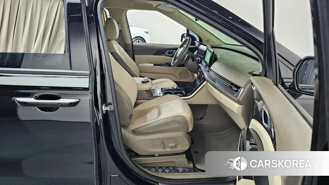 Kia Carnival 4th generation 2022 Черный из Кореи, фото 2