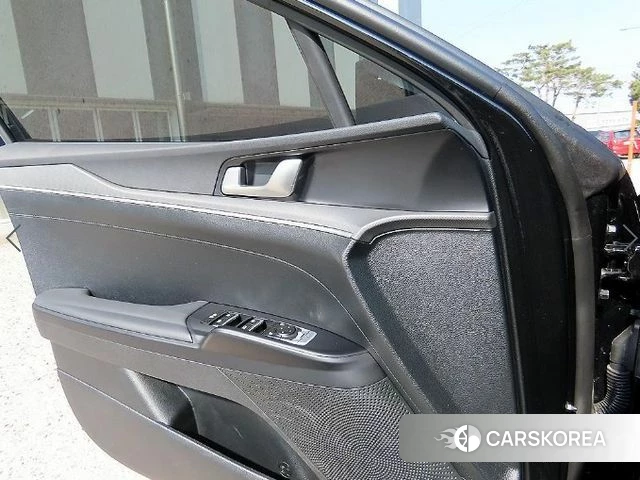 Kia The New K5 Hybrid 3rd generation 2024 Черный из Кореи, фото 2