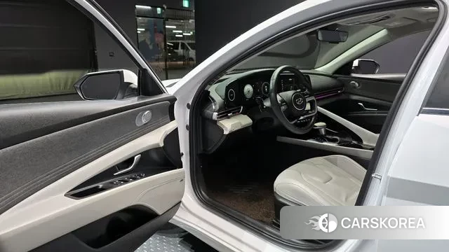 Hyundai Avante (CN7) 2020 Белый из Кореи, фото 2