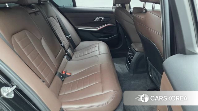 BMW 3 Series (G20) 2022 Черный из Кореи, фото 2