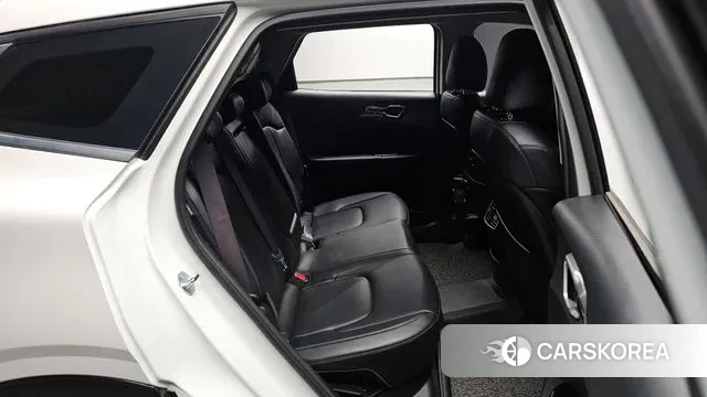 Kia Sportage 5th Generation 2024 Белый из Кореи, фото 2