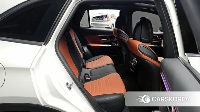 Mercedes-Benz GLC-Class X254 2024 Белый из Кореи, фото 2