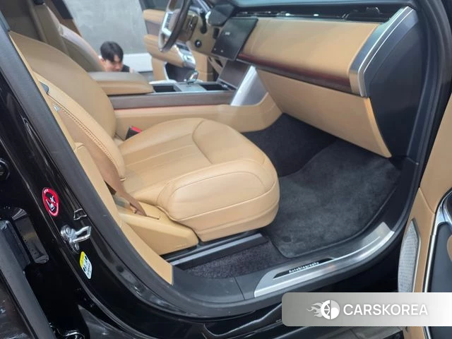 Land Rover Range Rover 5th Generation 2024 Черный из Кореи, фото 2