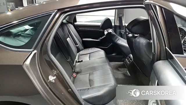 Honda Accord 10th Generation 2018 Коричневый из Кореи, фото 2