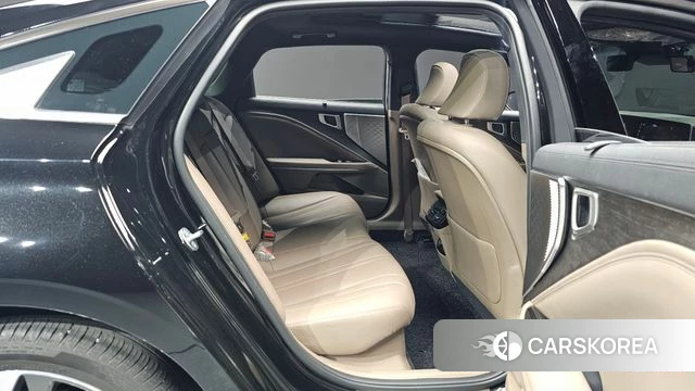 Kia K8 Hybrid 2022 Черный из Кореи, фото 2