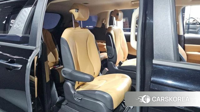 Kia Carnival 4th generation 2020 Черный из Кореи, фото 2