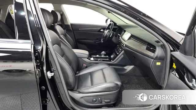 Kia K7 Premier 2021 Черный из Кореи, фото 2