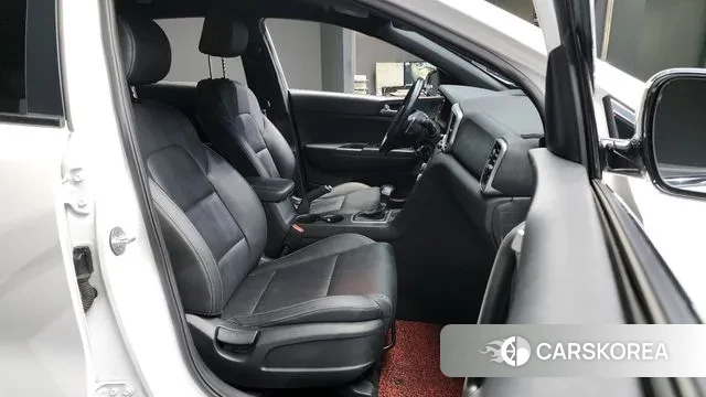 Kia Sportage The Bold 2018 Белый из Кореи, фото 2