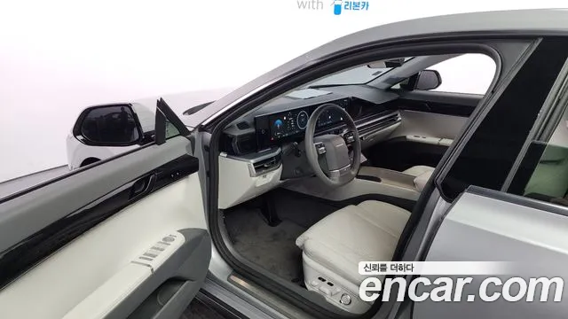 Hyundai Grandeur Hybrid (GN7) 2023 Серебряный из Кореи, фото 2