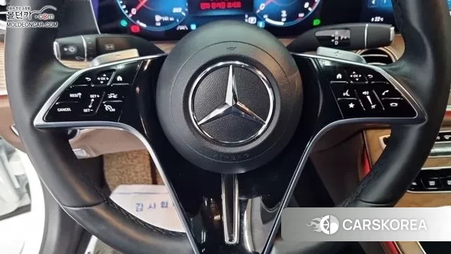 Mercedes-Benz E-Class W213 2023 Жемчужный цвет из Кореи, фото 2