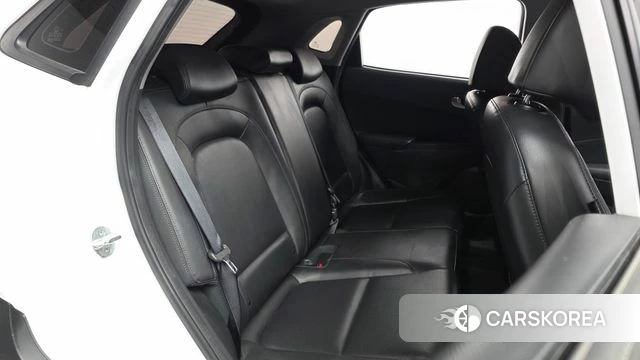 Hyundai The New Kona 2022 Белый из Кореи, фото 2