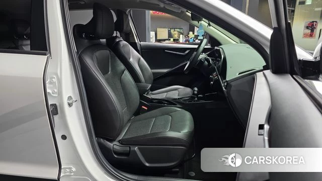 Kia Di Ol Nu Niro 2022 Белый из Кореи, фото 2