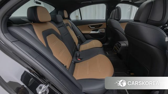 Mercedes-Benz E-Class W214 2025 Черный из Кореи, фото 2