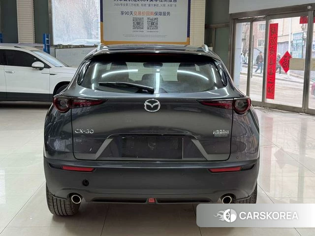 Mazda CX-30 2021 Темно-серый из Китая, фото 2