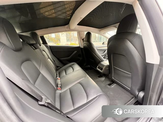 Tesla Model 3 2021 Темно-серый из Китая, фото 2