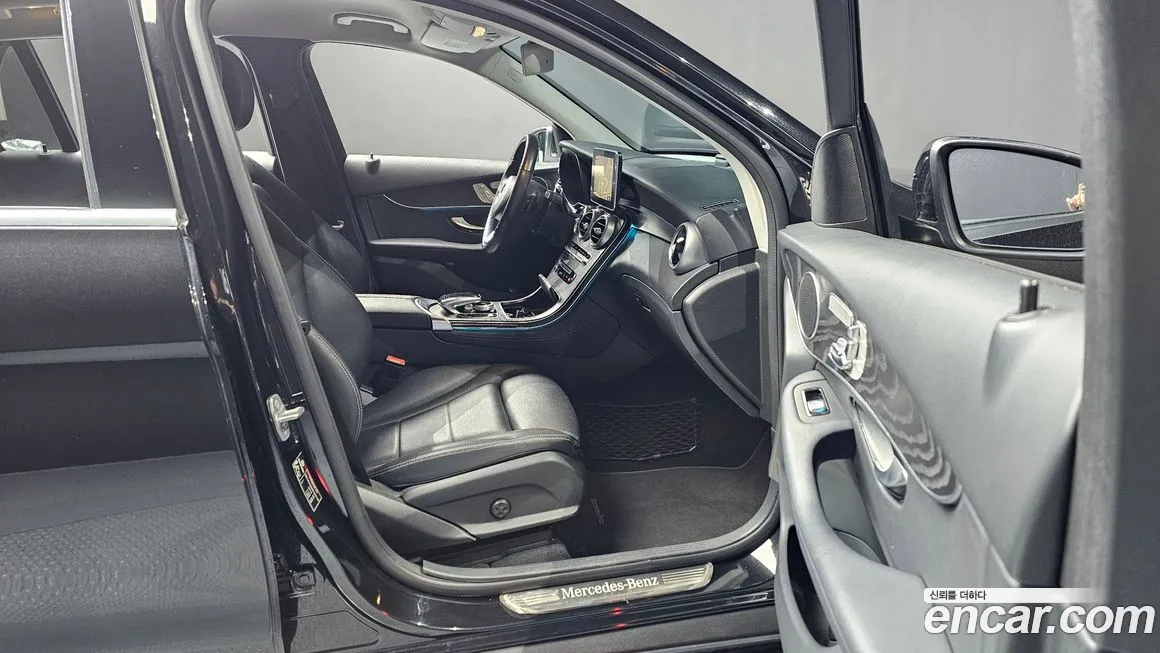 Mercedes-Benz GLC-Class X253 2019 Черный из Кореи, фото 2