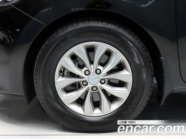 Kia The New Carnival 2018 Черный из Кореи, фото 2