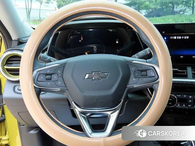 Chevrolet (GM Daewoo) Trax Crossover 2023 Желтый из Кореи, фото 2