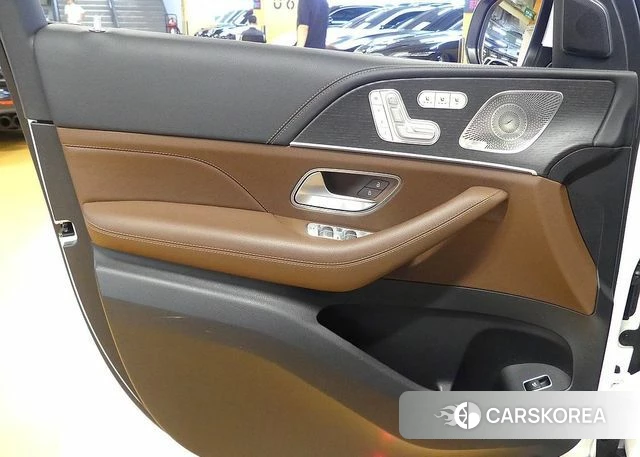 Mercedes-Benz GLE-Class W167 2024 Белый из Кореи, фото 2