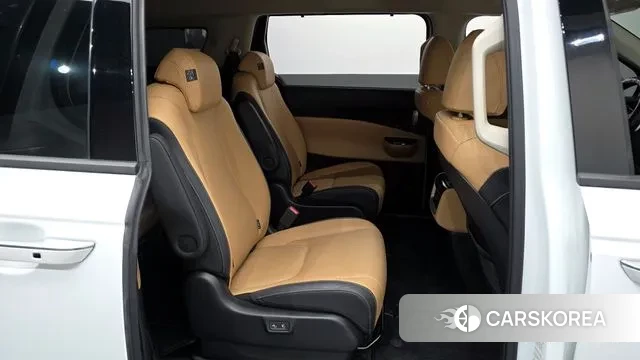 Kia Carnival 4th generation 2023 Белый из Кореи, фото 2