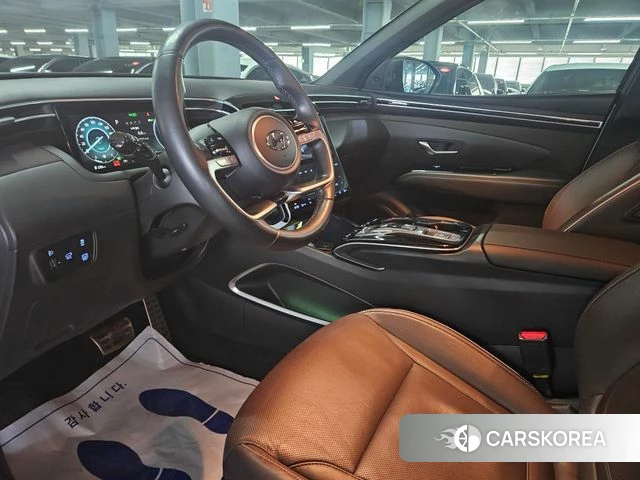 Hyundai Tucson Hybrid (NX4) 2021 Серебристо-серый из Кореи, фото 2