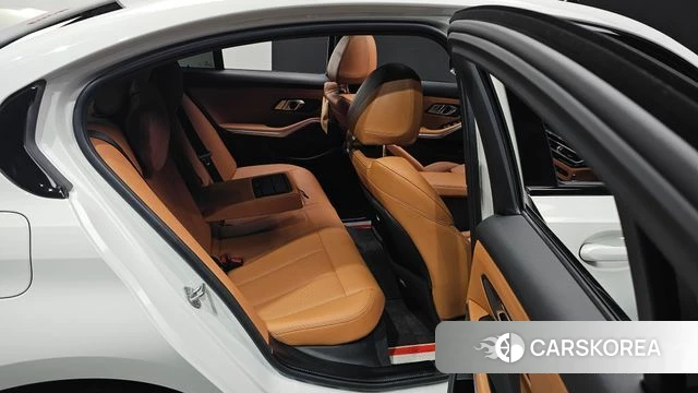 BMW 3 Series (G20) 2024 Белый из Кореи, фото 2