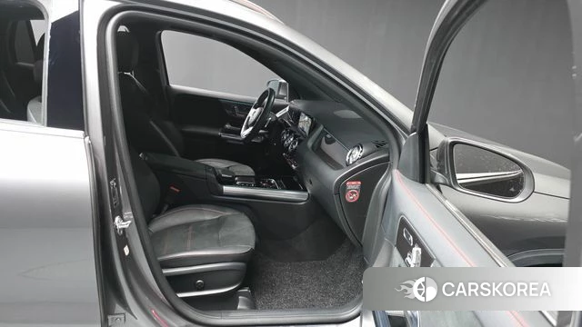Mercedes-Benz GLA - Class H247 2020 Серый из Кореи, фото 2