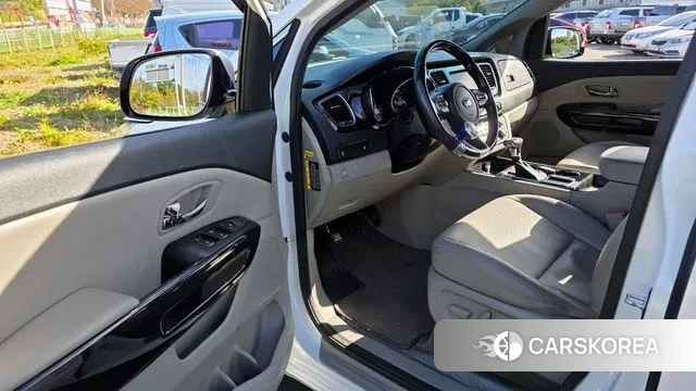 Kia The New Carnival 2018 Белый из Кореи, фото 2