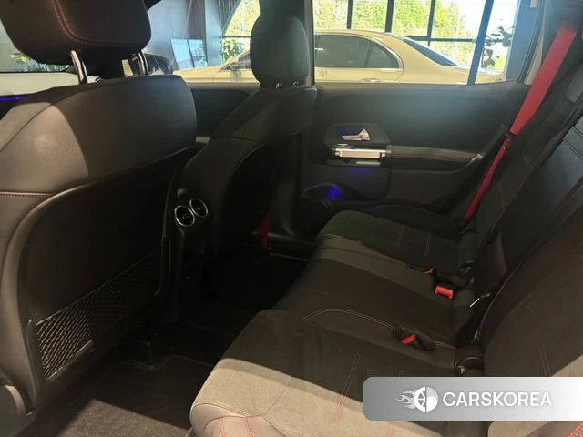 Mercedes-Benz GLB-Class X247 2024 Белый из Кореи, фото 2