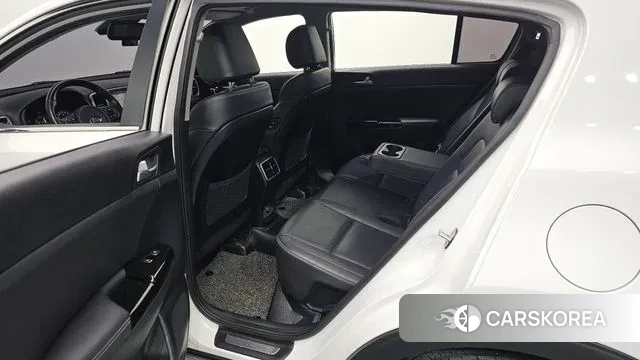 Kia Sportage 4th Generation 2018 Белый из Кореи, фото 2