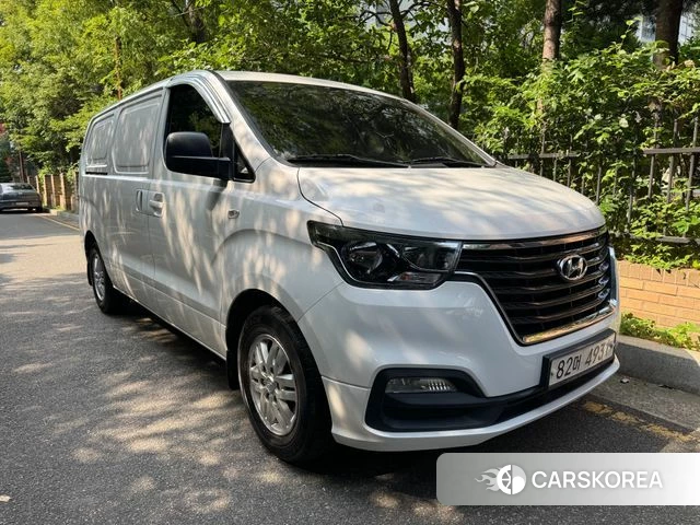Hyundai The New Grand Starex 2021 Белый из Кореи, фото 2
