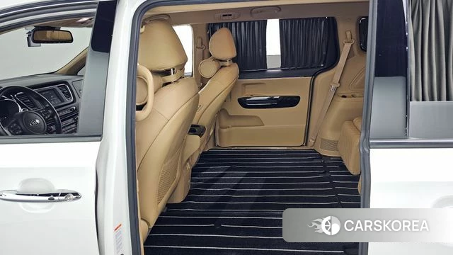 Kia The New Carnival 2019 Белый из Кореи, фото 2
