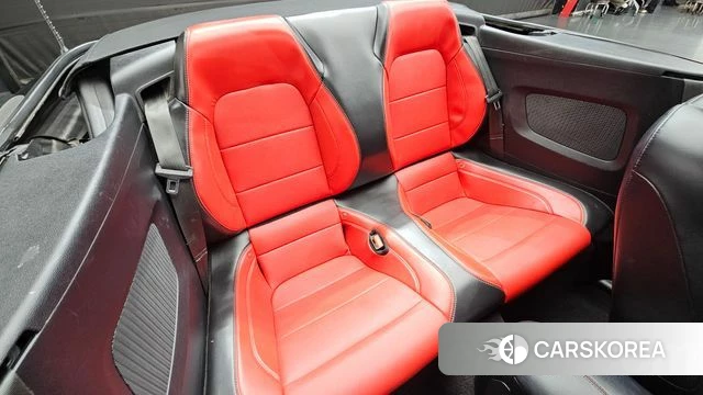 Ford Mustang 2021 Черный из Кореи, фото 2