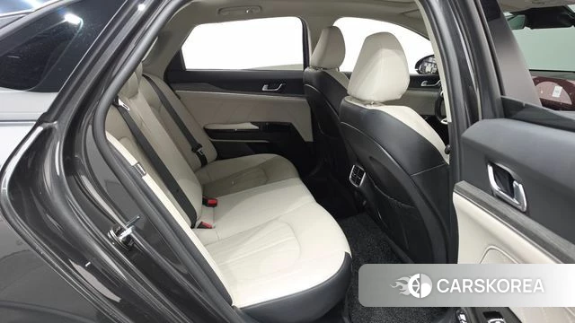 Kia The New K5 Hybrid 3rd generation 2024 Серый из Кореи, фото 2