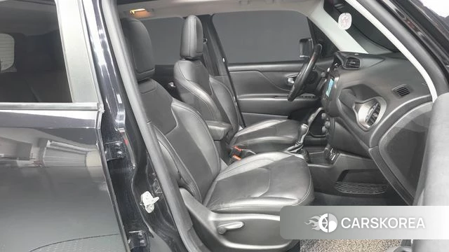 Jeep Renegade 2020 Черный из Кореи, фото 2