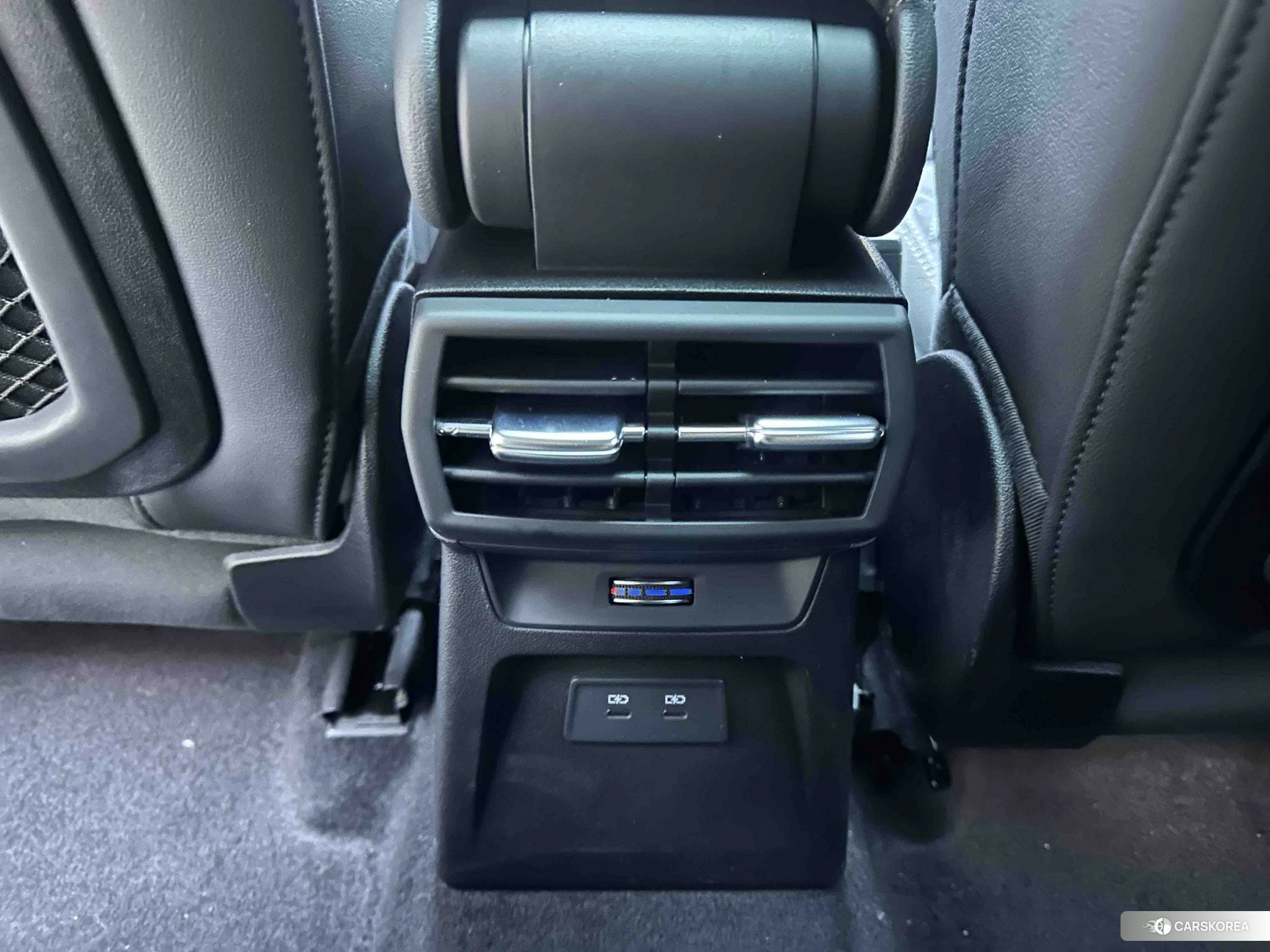 Audi A3 2023 Белый из Китая, фото 2